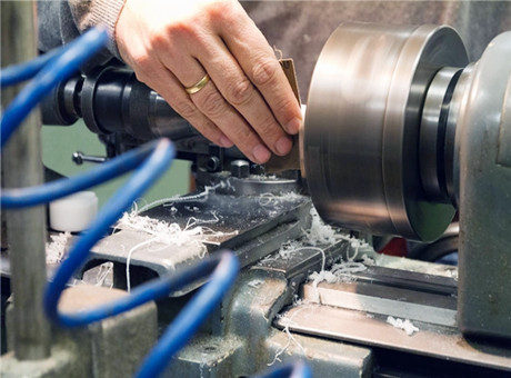 選擇高性價比的顎式破碎機，這些你一定要懂