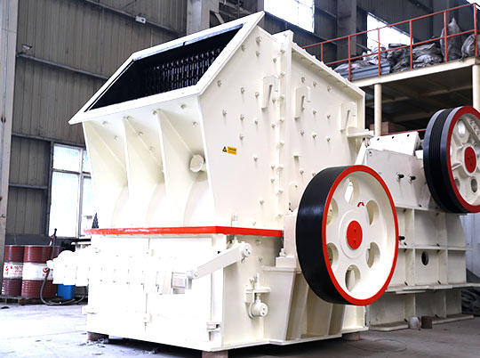 單段鄂式破碎機介紹及維護(hù)保養(yǎng)